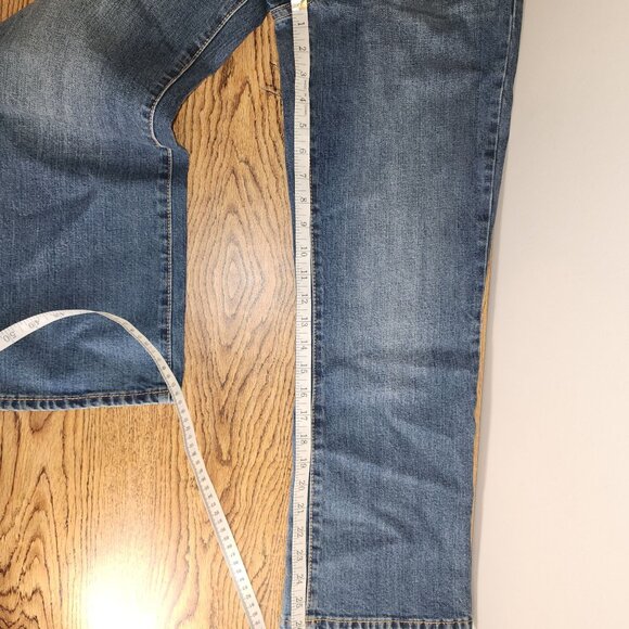 NWT Juicy Couture Womans Button Fly Medium Wash Relaxed Fit - Picture 7 of 8